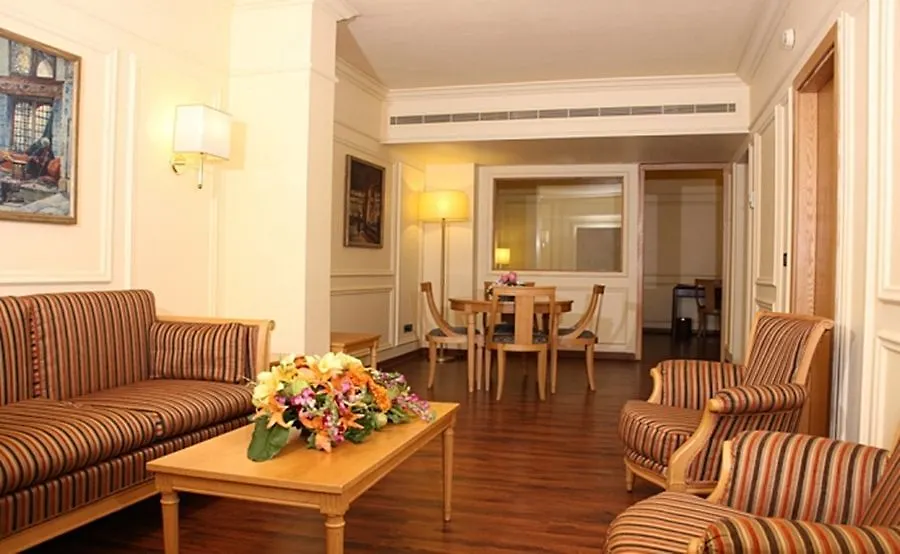 Le Commodore Hotel Beirut